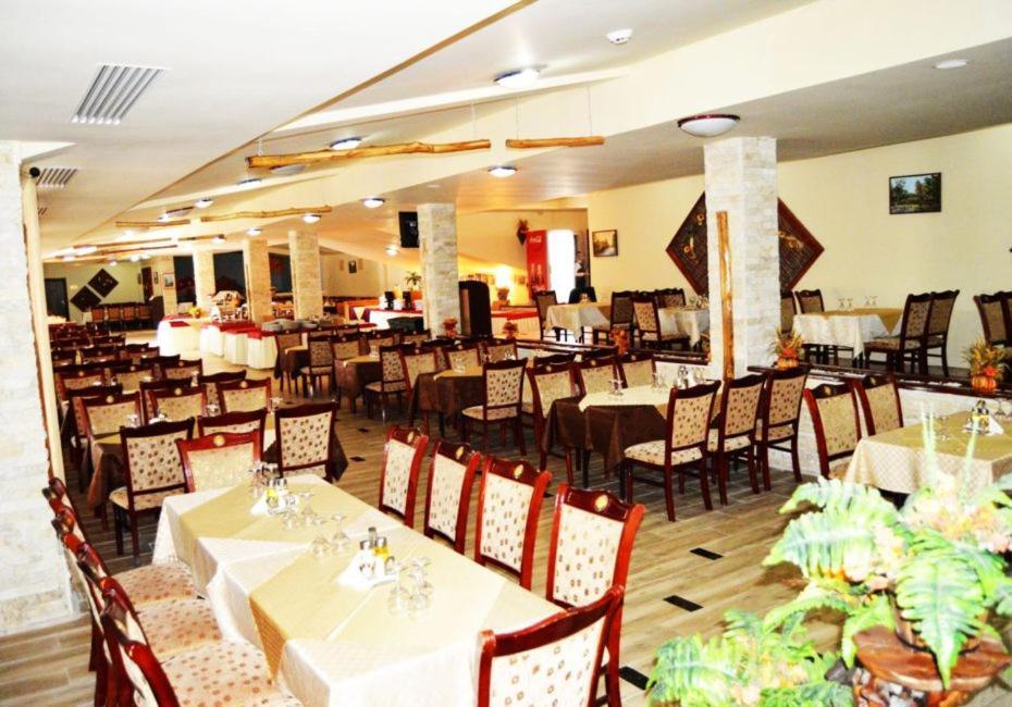 Puflene Resort Murighiol Esterno foto