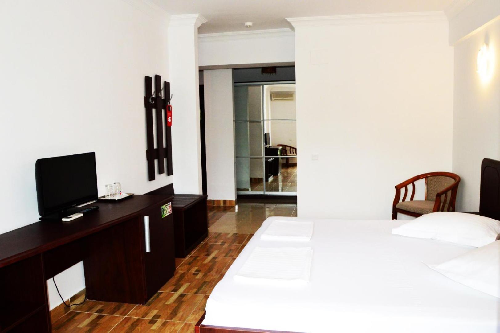 Puflene Resort Murighiol Esterno foto
